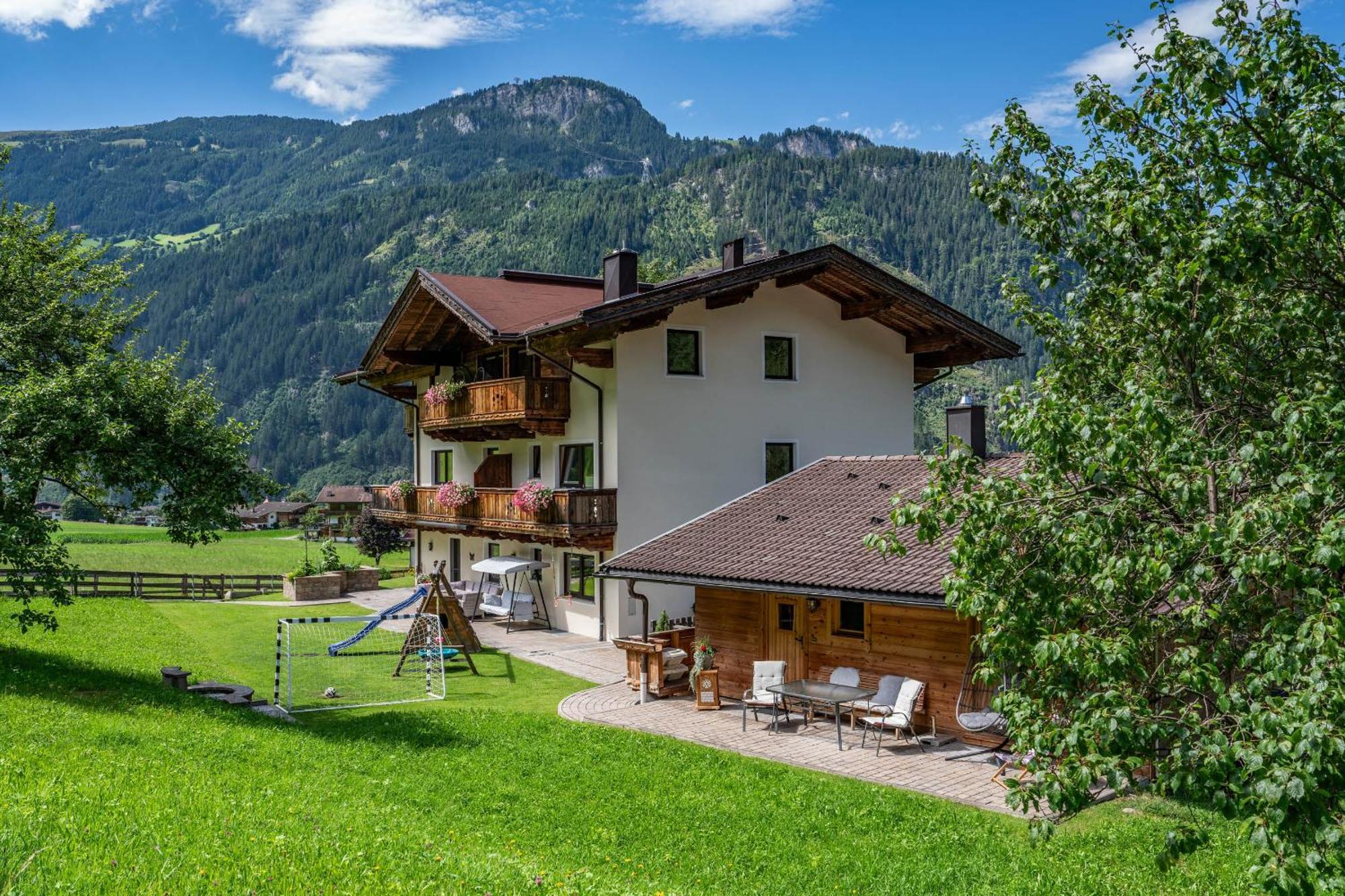 Villa Holzknechthütte Mayrhofen Exterior foto